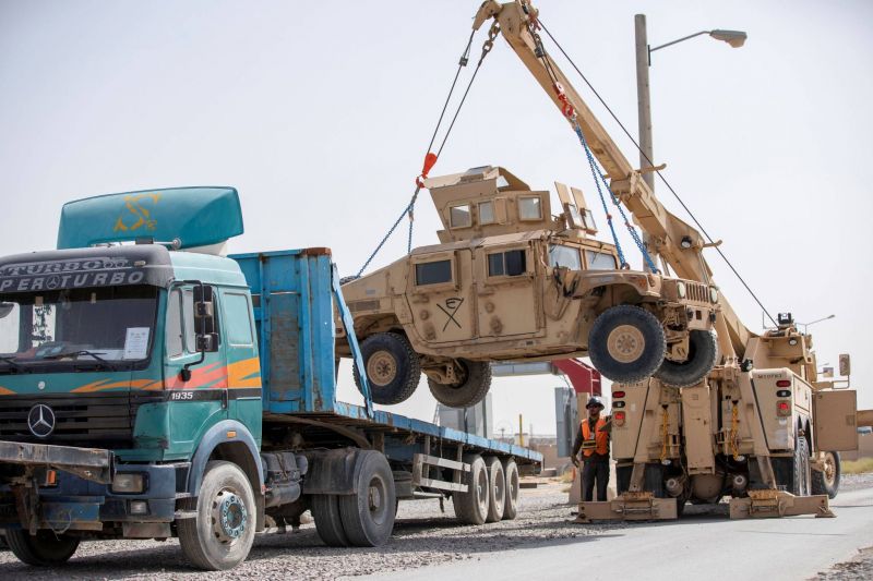 Les forces de la coalition quittent la base aérienne de Bagram