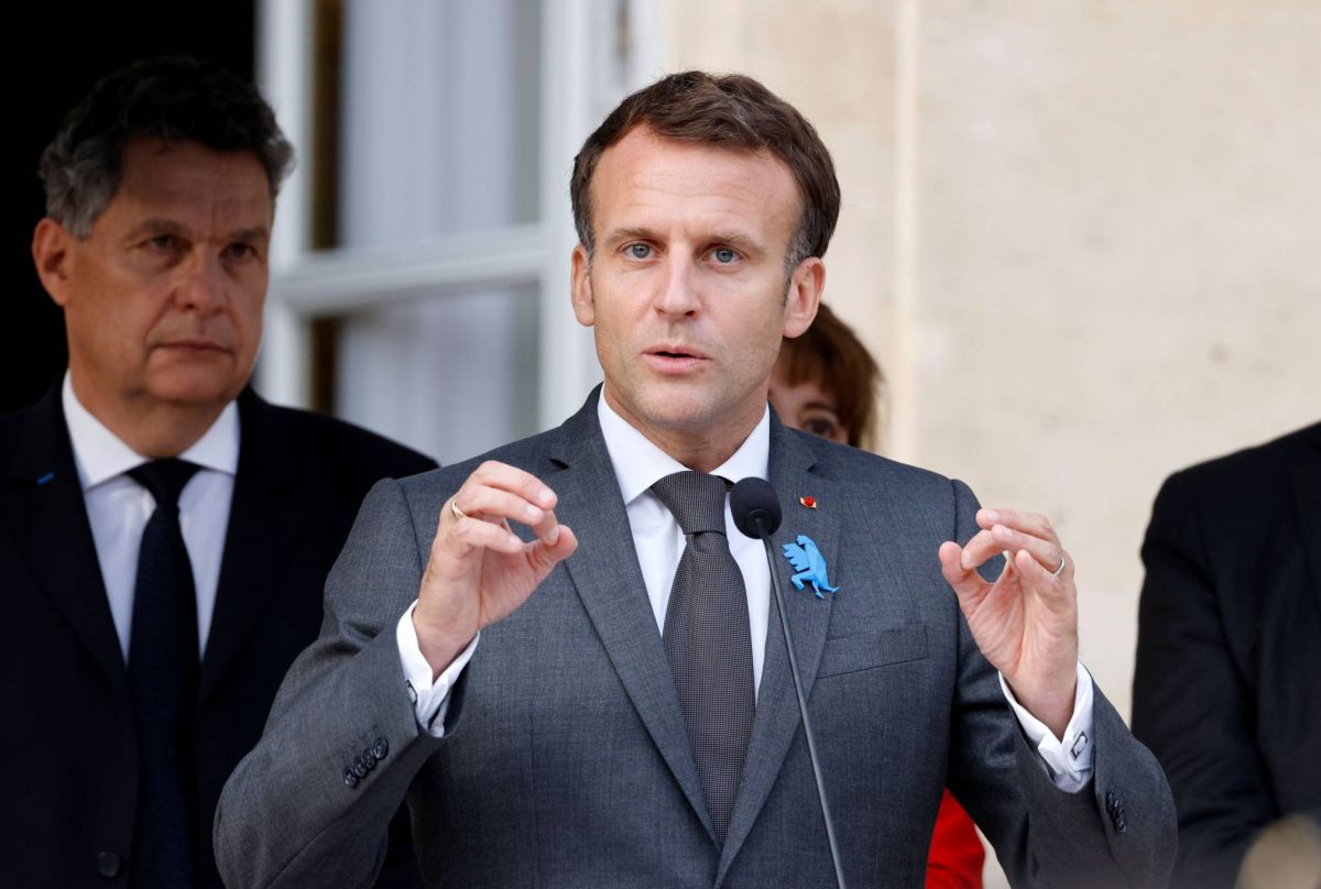 Macron évoque l'Ukraine et la Libye lors d'un entretien avec Poutine