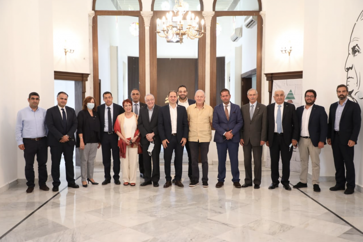 Saydet el-Jabal chez S. Gemayel : Il est du droit des Libanais de sanctionner leurs meurtriers