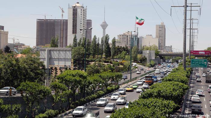 Enquête après une explosion nocturne dans un parc de Téhéran