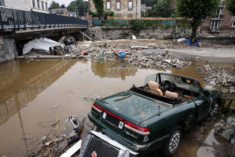 Inondations en Belgique : 20 morts, deuil national mardi