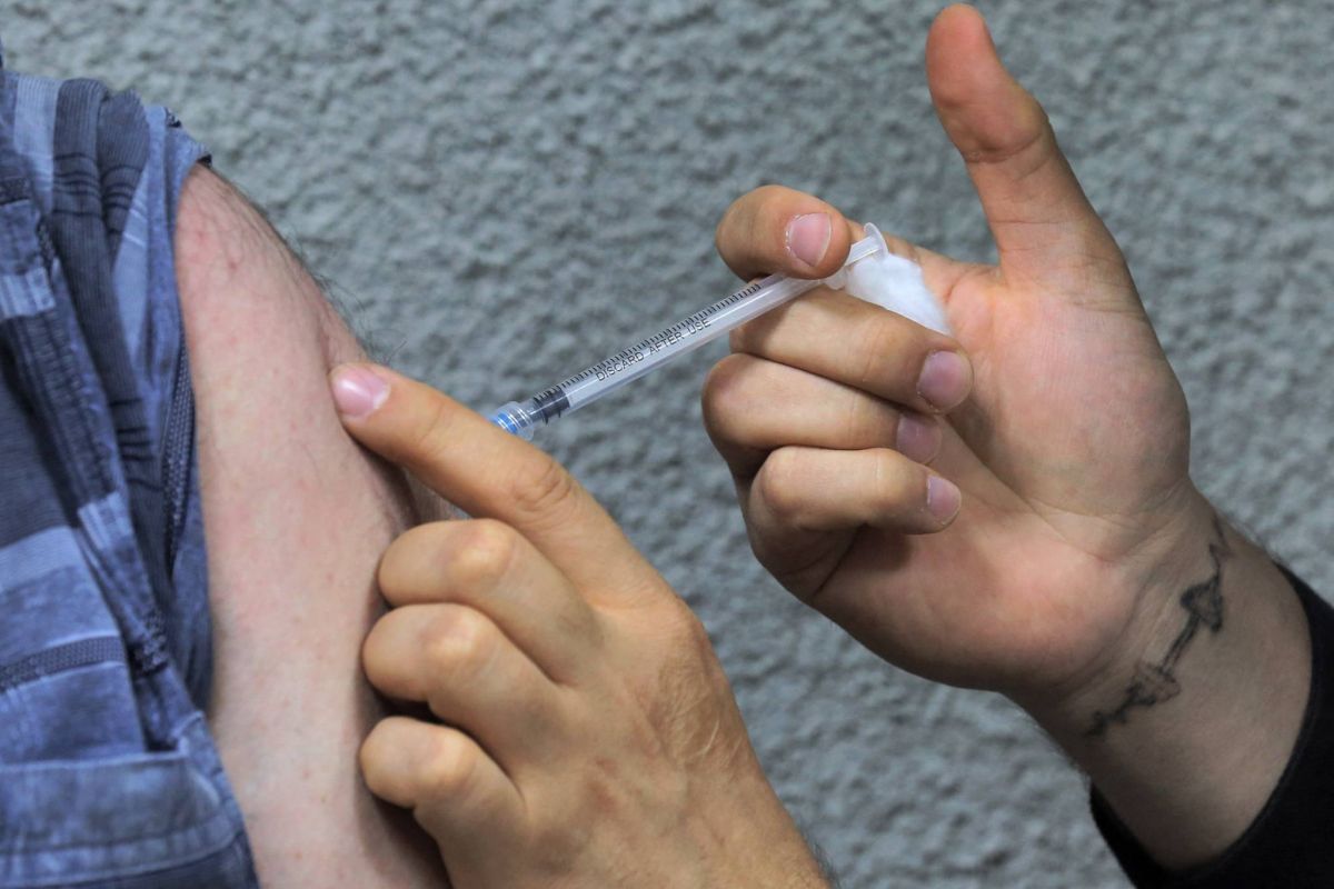 Le vaccin Pfizer n'augmente pas le risque cardiovasculaire chez les plus de 75 ans, selon une étude