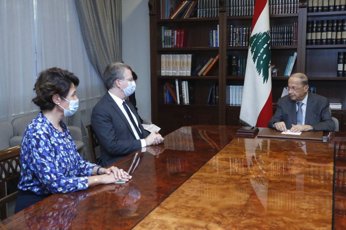 Aoun examine avec Durel les préparatifs de la 3e conférence internationale de soutien au Liban