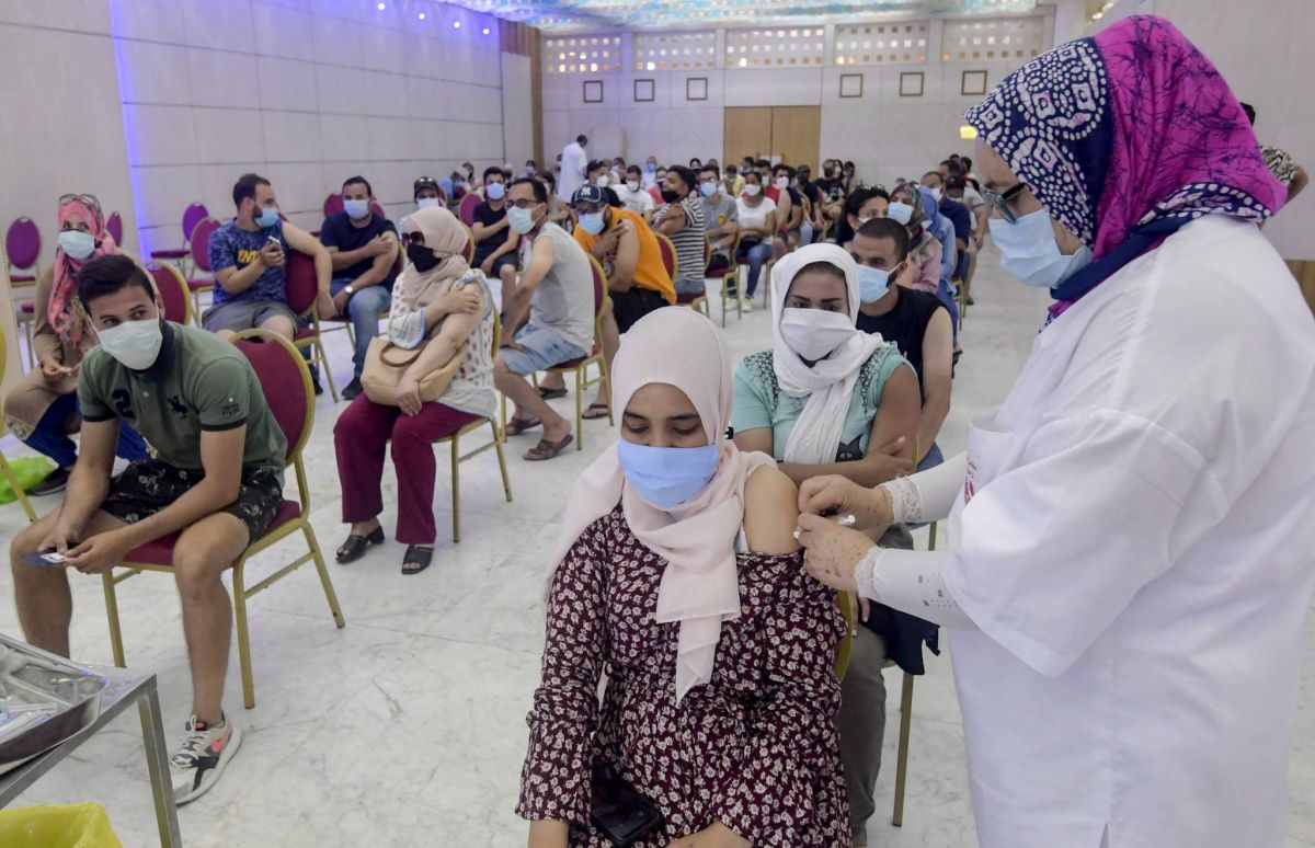 Un afflux de dons sauve la Tunisie d’une « catastrophe » sanitaire