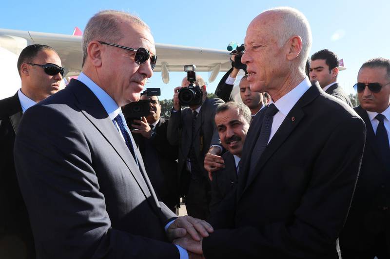 Le coup de force de Saïed en Tunisie menace les intérêts turco-qataris