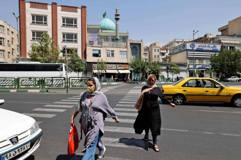 Nouveau record de contaminations en Iran, avec 27.444 cas