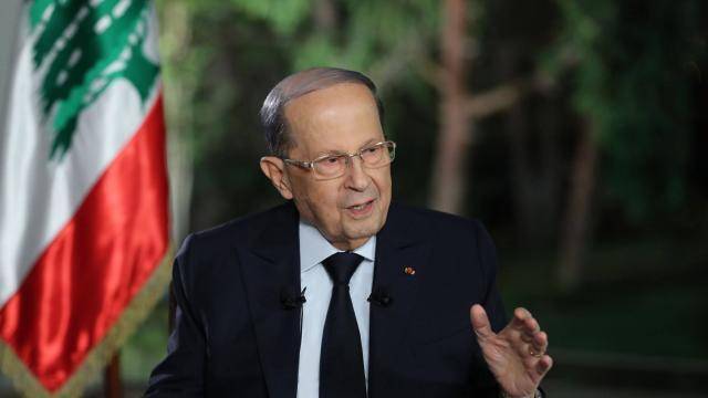 Malgré les difficultés, l'armée reste le gage de la stabilité et de l'unité nationale, affirme Michel Aoun Malgré les difficultés, l'armée reste le gage de la stabilité et de l'unité nationale, affirme Michel Aoun