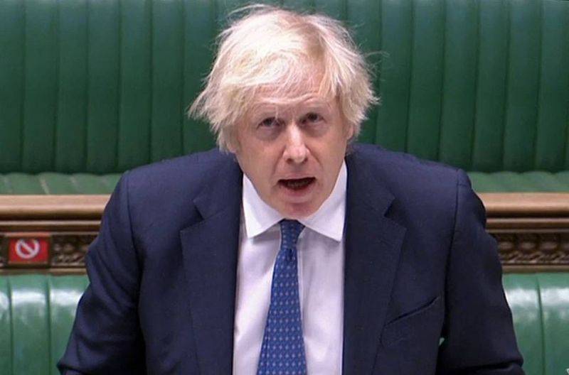 Boris Johnson convoque une réunion de crise et le Parlement