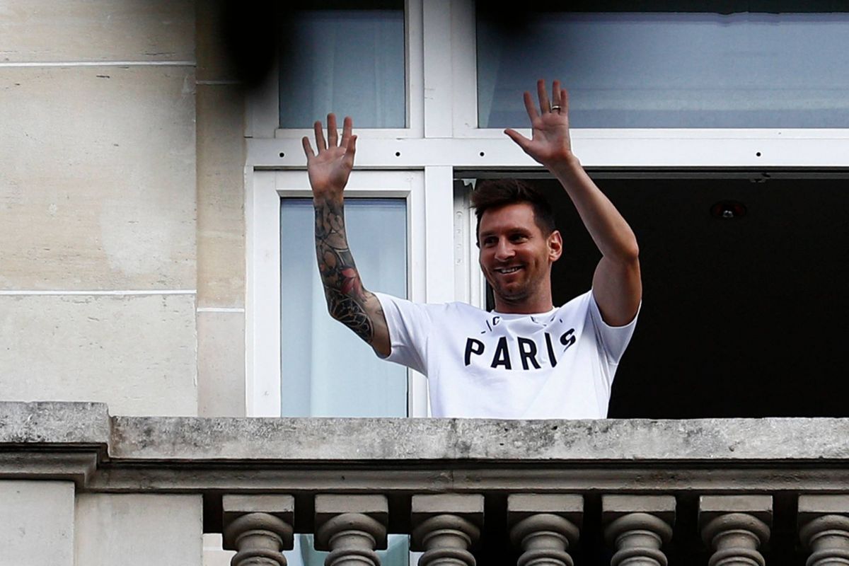 Paris célèbre son nouveau roi Messi