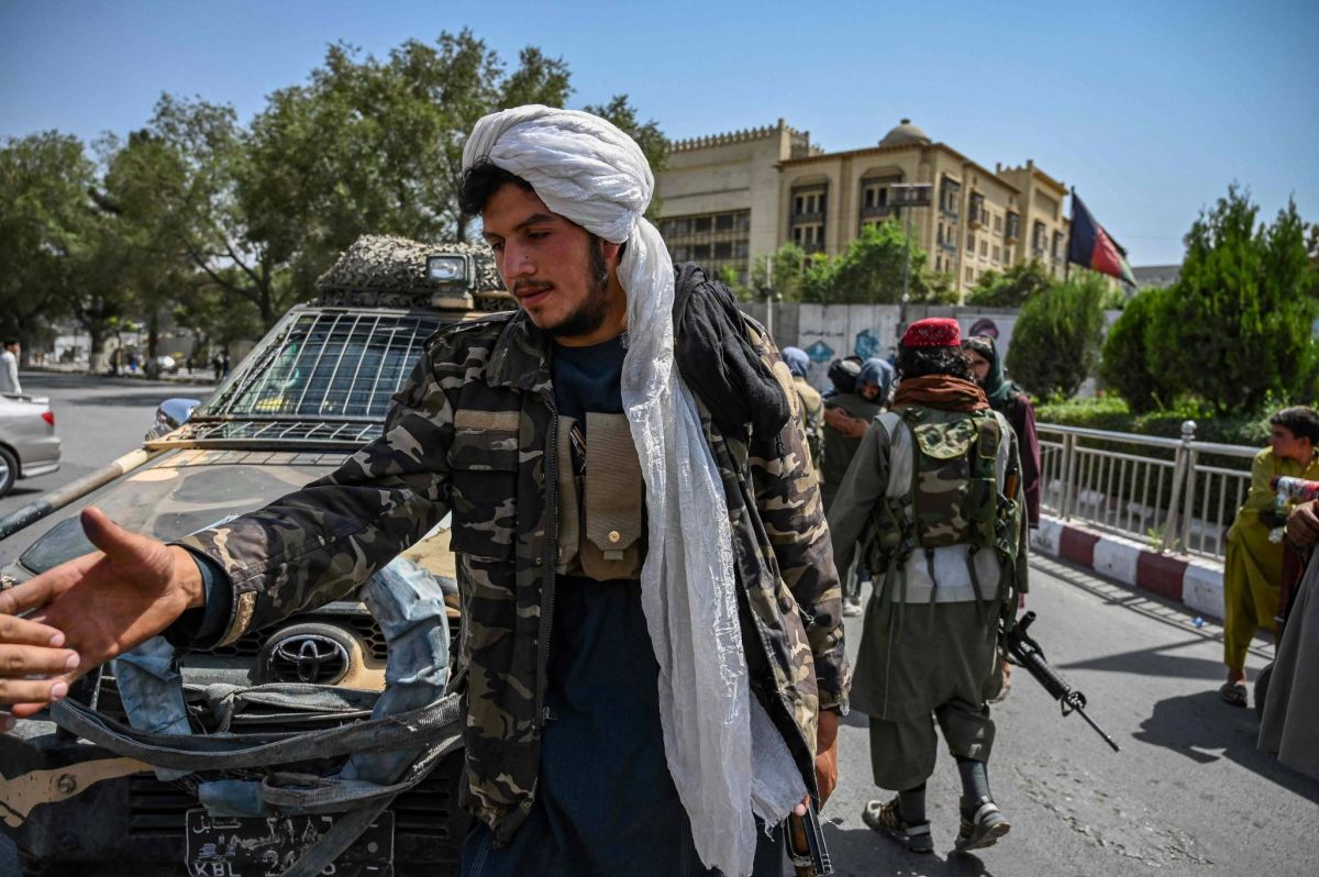 Le chef des forces américaines à Kaboul a demandé aux talibans de ne pas intervenir à l'aéroport