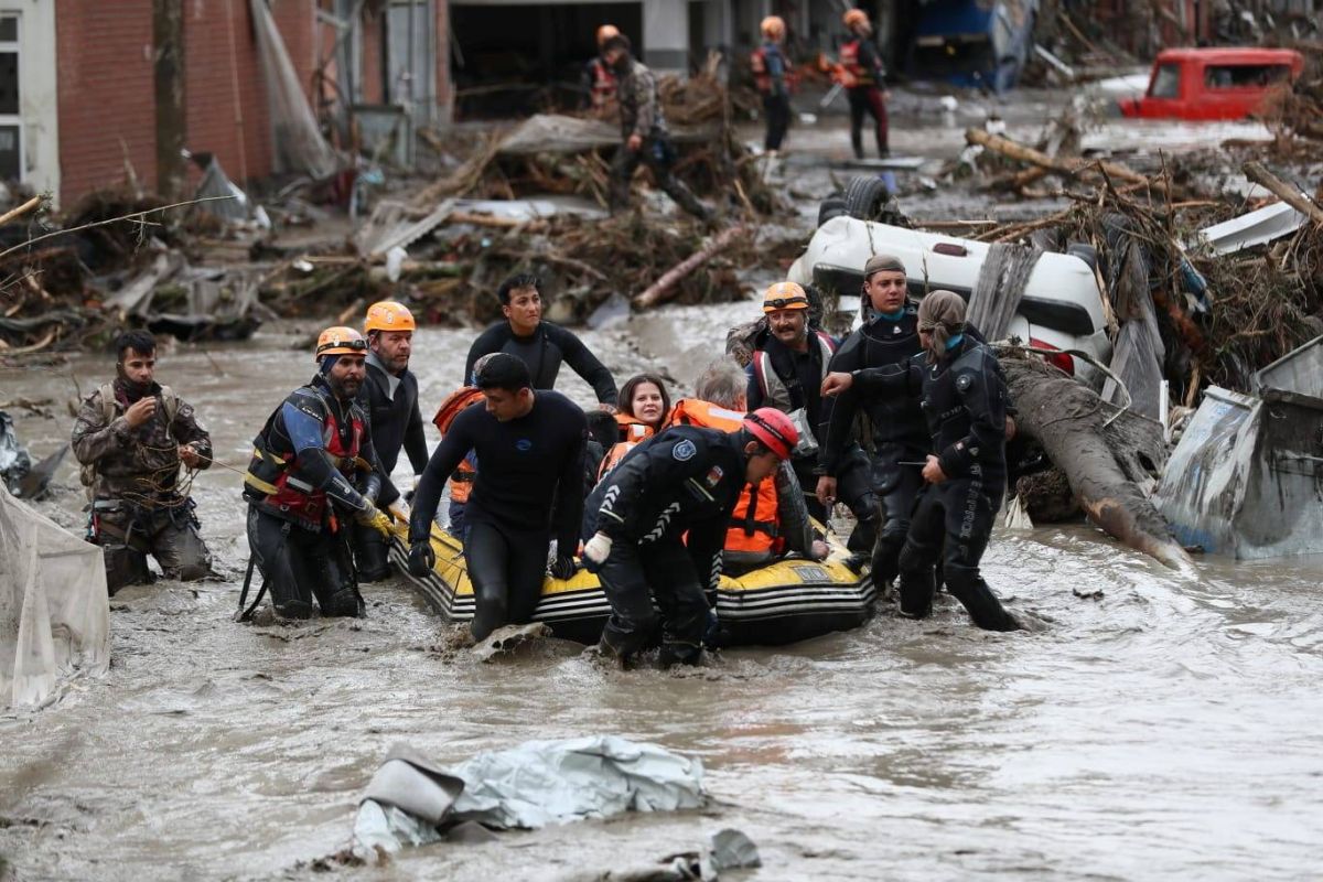 Inondations en Turquie : le bilan s'alourdit à près de 40 morts