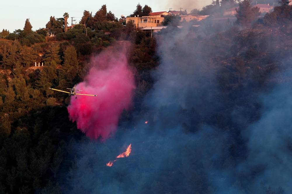 Des communautés évacuées en raison d'un feu de forêt près de Jérusalem