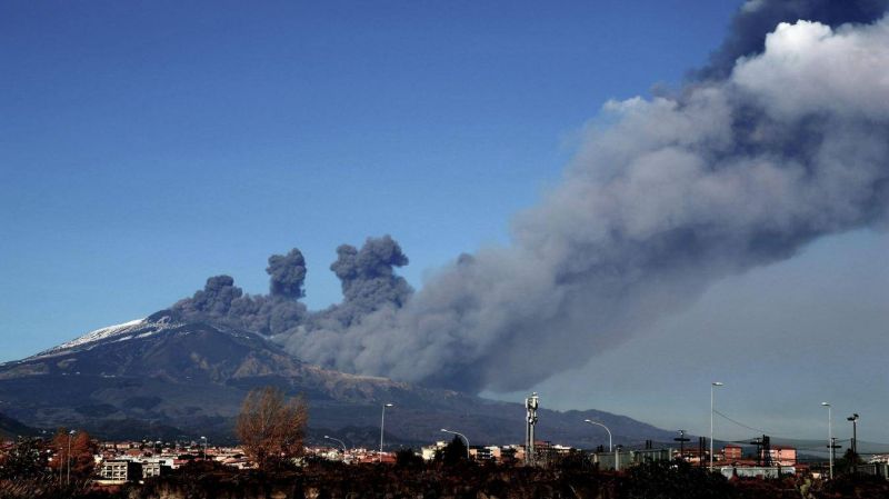 Plus haut volcan européen, l'Etna a grandi et culmine à 3.357 mètres