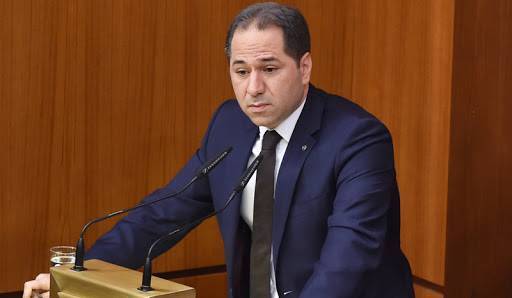 Samy Gemayel appelle à lutter contre un incendie dans la région du Naas à Bickfaya