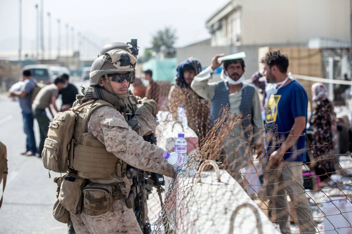 Les talibans mettent en garde les États-Unis contre tout report du départ de leurs soldats