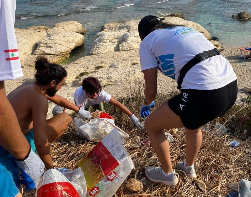 Malgré la crise, Swim Lebanon à la rescousse des plages du pays Malgré la crise, Swim Lebanon à la rescousse des plages du pays
