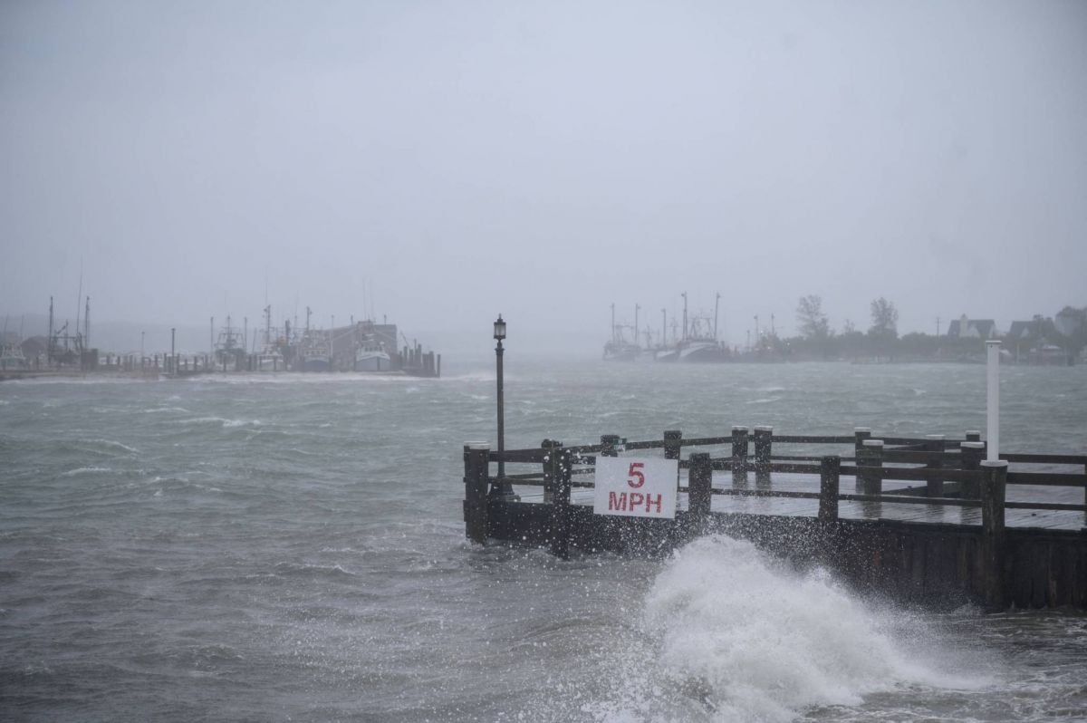 La tempête Henri a touché terre dans le Nord-Est des Etats-Unis