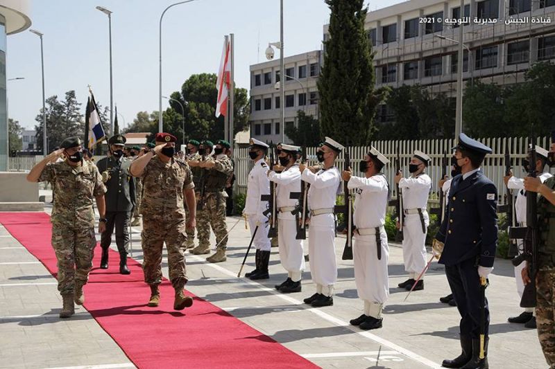 Le chef de l'armée libanaise signe à Chypre un accord de coopération militaire