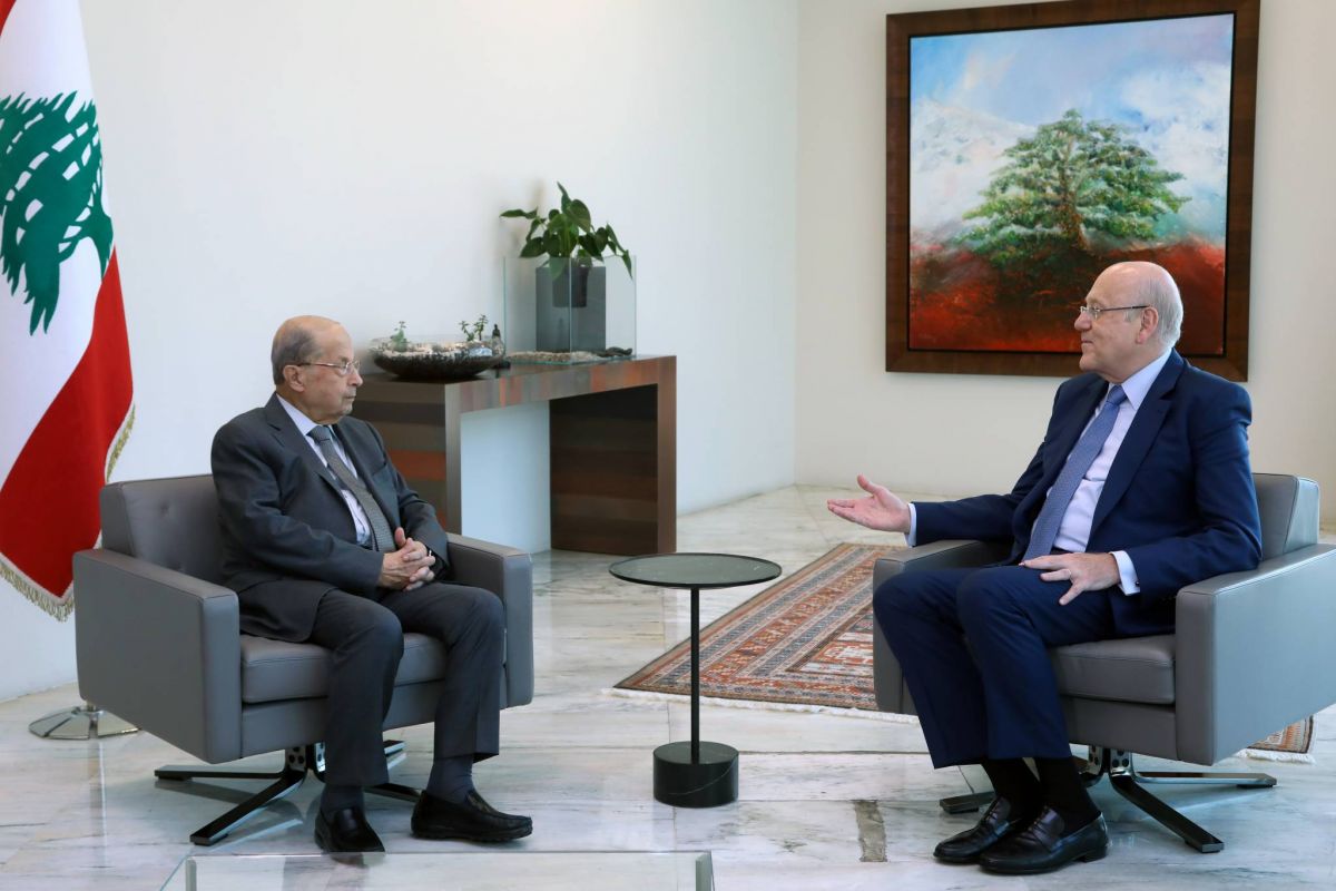 Mikati se concerte avec Aoun et quitte Baabda sans faire de déclarations