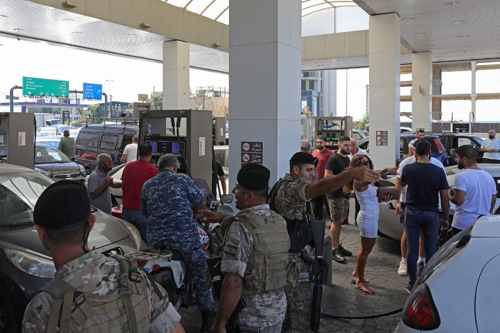 Face à la pénurie de carburants, quel rôle pour l’armée ?