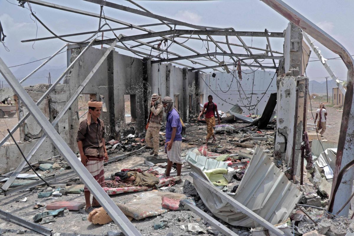 Face aux forces loyalistes et à  la coalition, les houthis jouent la carte de l’escalade