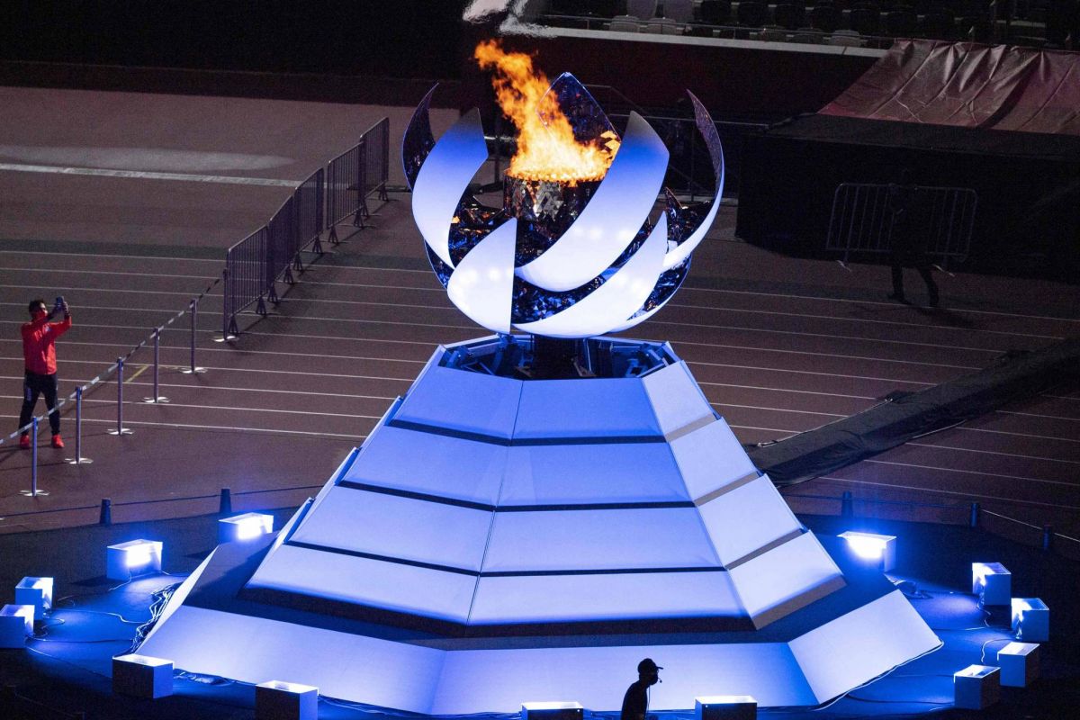 Derniers scintillements pour la flamme à Tokyo