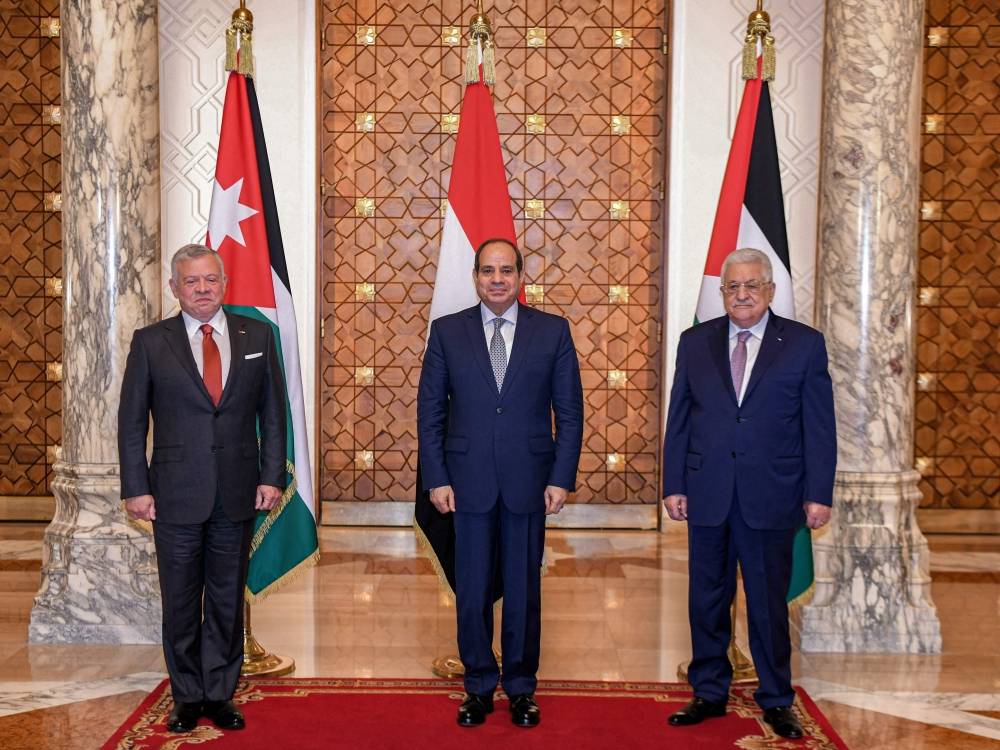 Abdallah II et Abbas chez Sissi pour discuter de Jérusalem