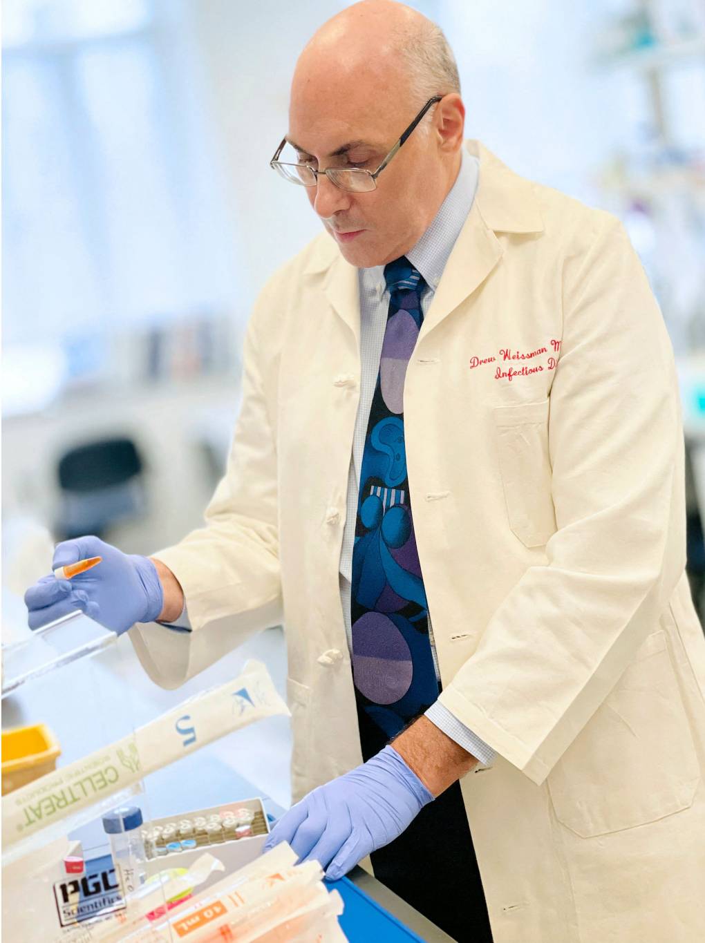 Le nouveau défi du co-inventeur des vaccins à ARN messager