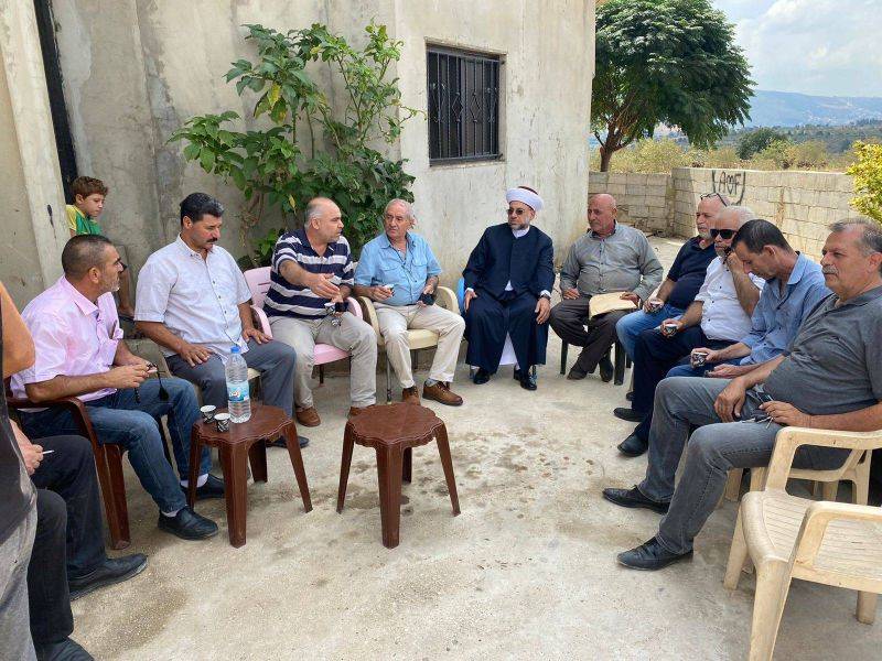 Hezbollah distributes aid to the relatives of the Akkar explosion, much to the dismay of the Future Movement Hezbollah distributes aid to the relatives of the Akkar explosion, much to the dismay of the Future Movement