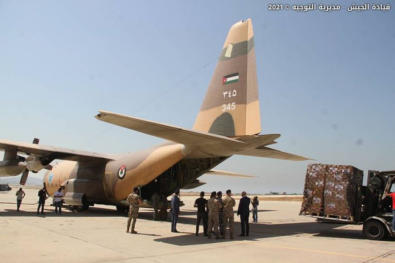 Huit tonnes d'aides médicales et alimentaires jordaniennes à l'armée libanaise