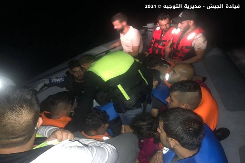 L'armée libanaise intercepte une embarcation au large de Tripoli, 28 personnes arrêtées