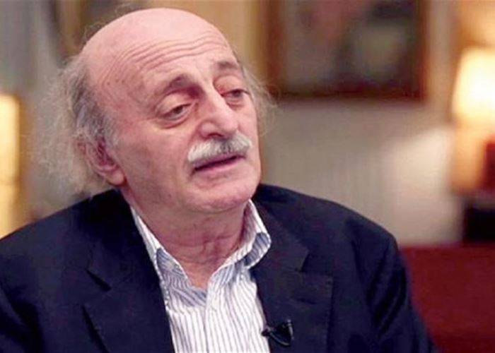 Joumblatt s’en prend à Abbas Ibrahim