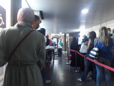 Lebanese eager to leave the country line up at General Security