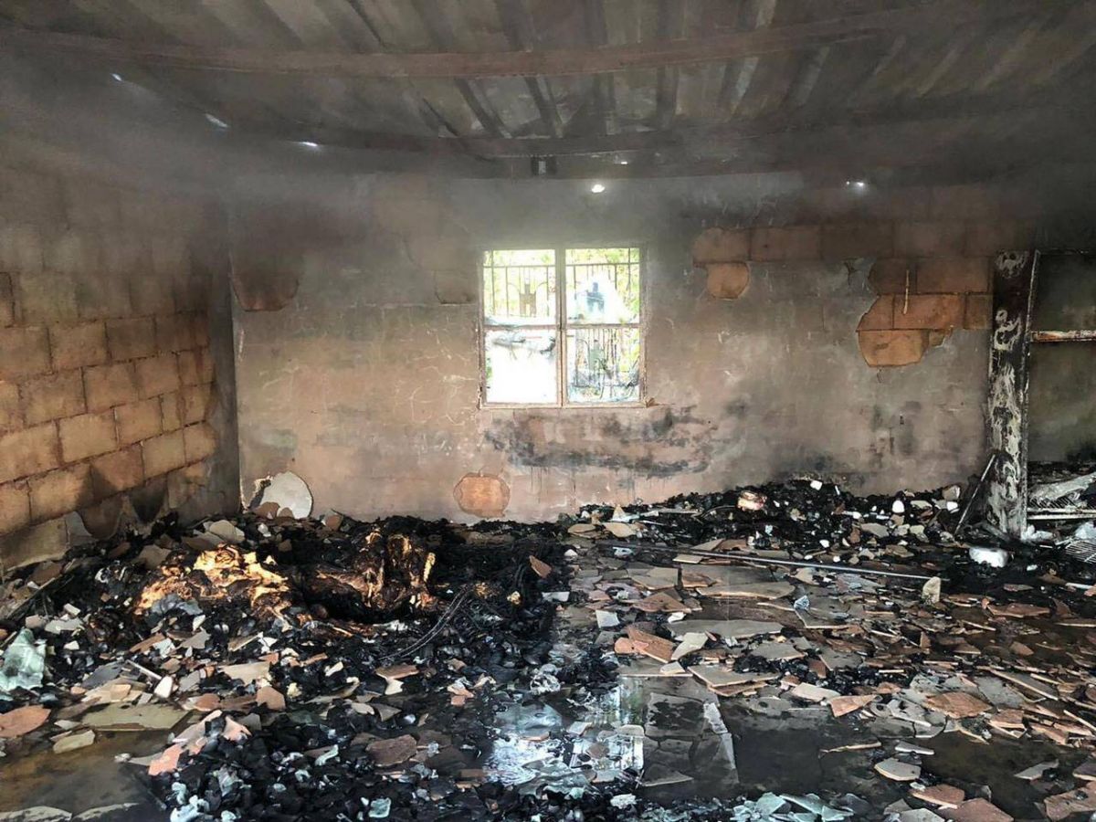Blaze at car dealership kills two Blaze at car dealership kills two
