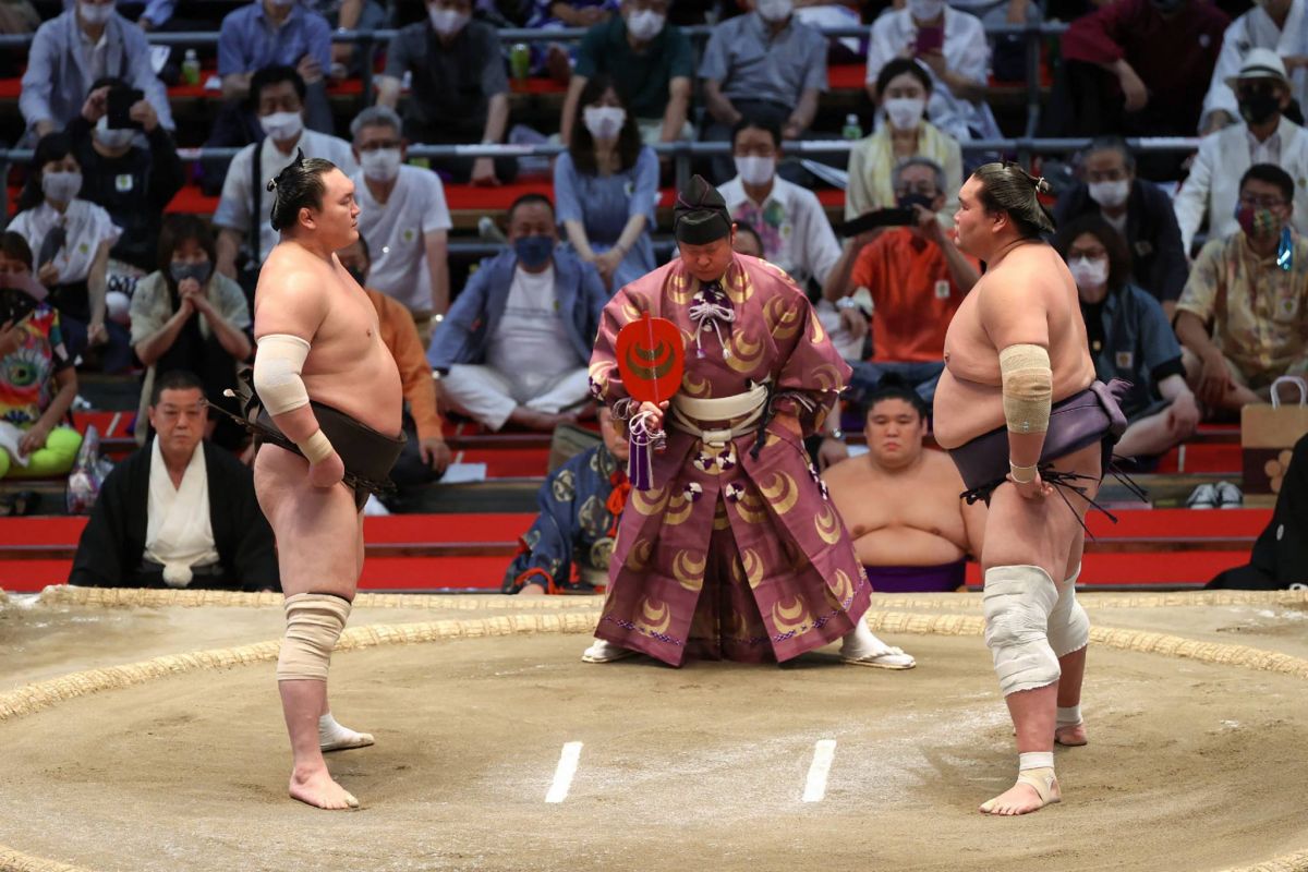 Hakuho, le géant qui a terrassé les records du sumo