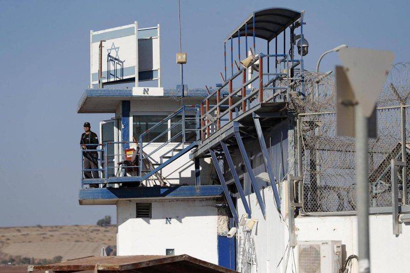 Mise en examen des prisonniers palestiniens qui s'étaient évadés