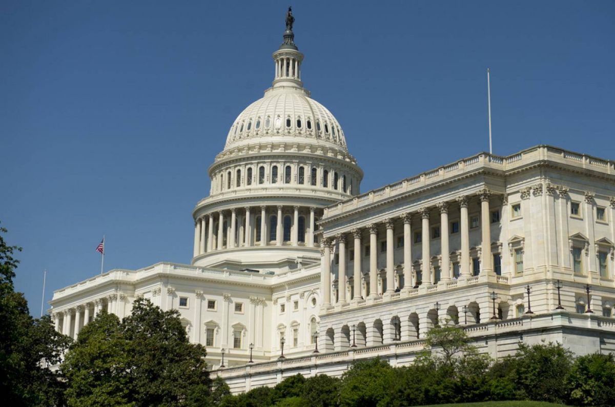 Des législateurs américains dénoncent la suspension de l'enquête de Bitar