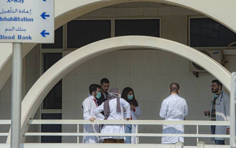 Les employés de l'hôpital Rafic Hariri suspendent leur grève