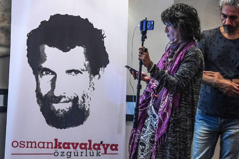 Emprisonné depuis quatre ans, l'opposant Osman Kavala maintenu en détention