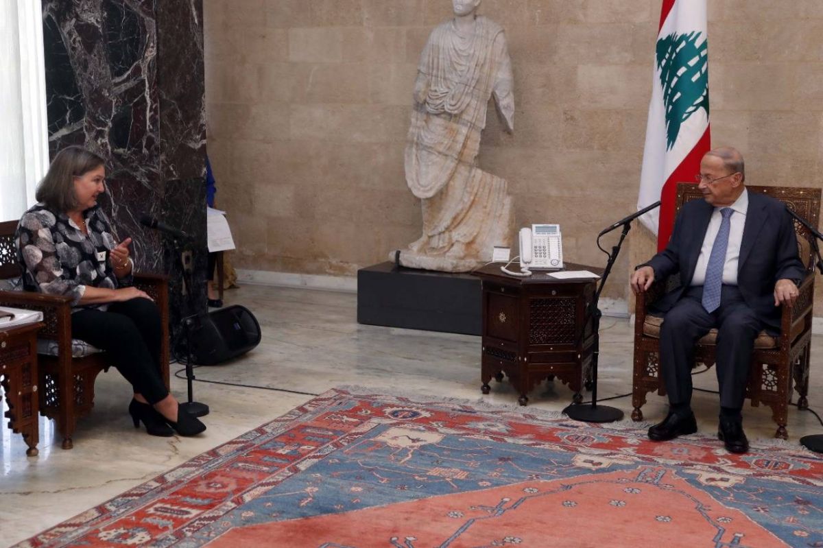 Aoun reçoit la sous-secrétaire d'Etat américaine pour les Affaires politiques
