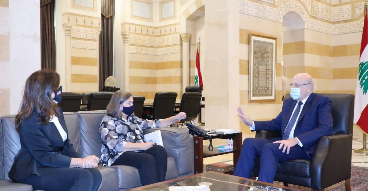Berry et Mikati s'entretiennent avec la sous-secrétaire d'Etat américaine pour les Affaires politiques Berry et Mikati s'entretiennent avec la sous-secrétaire d'Etat américaine pour les Affaires politiques