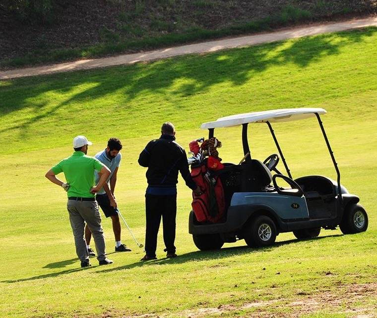 La municipalité de Ghobeyri dans l'air du temps : le Golf Club de Beyrouth en... centrale électrique iranienne