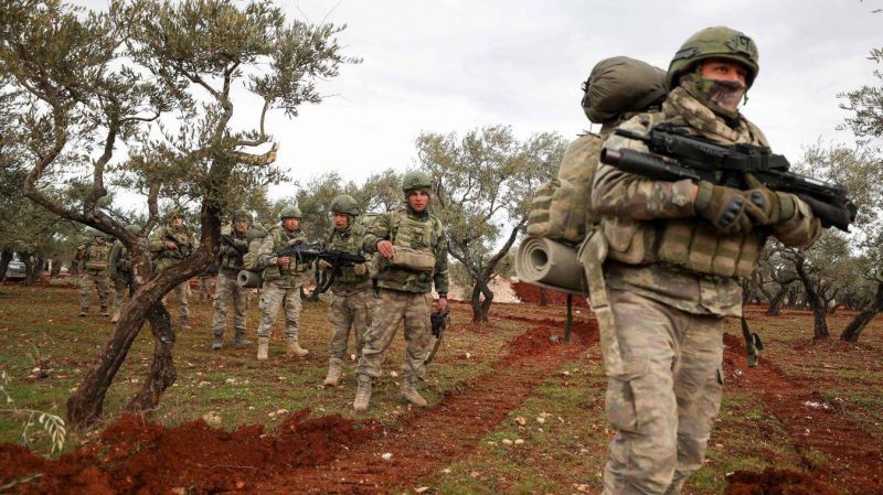 Ankara veut prolonger ses opérations militaires en Irak et en Syrie