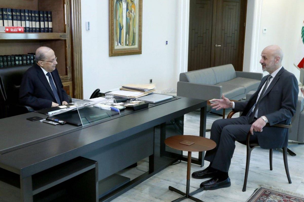 Aoun s'entretient avec Maoulaoui au sujet des élections