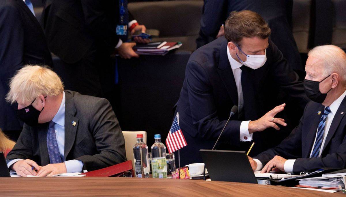 Nouvel échange Biden-Macron pour apaiser les relations franco-américaines