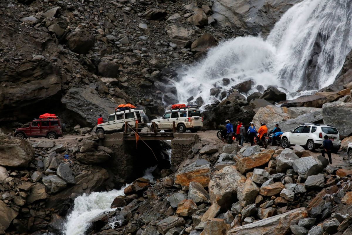 Près de 200 morts en Inde et au Népal dans des inondations et glissements de terrain