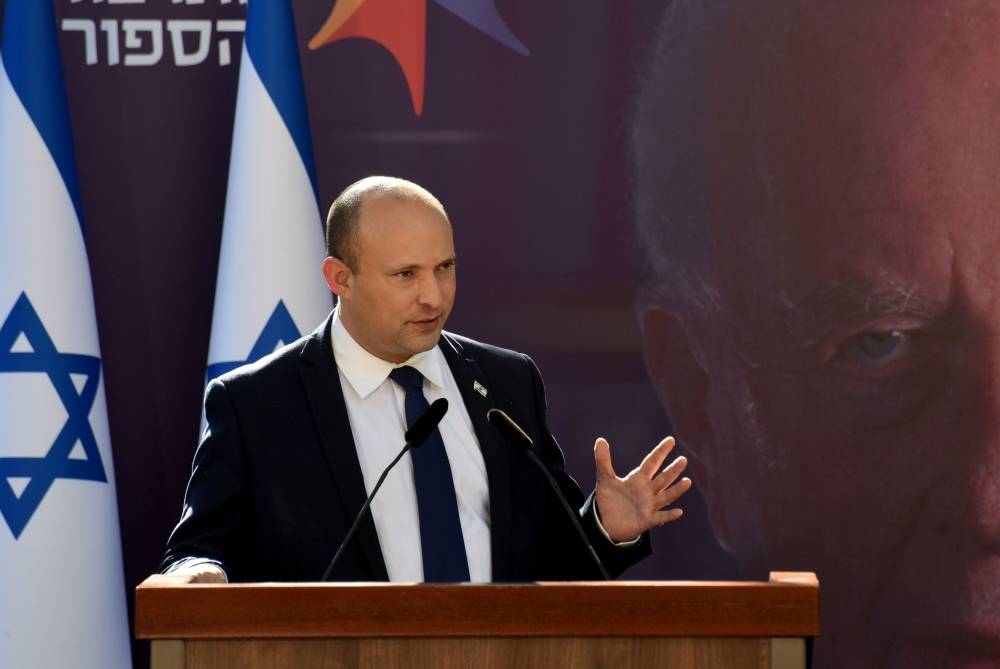 Le Premier ministre israélien en Russie pour ses premiers pourparlers avec Poutine