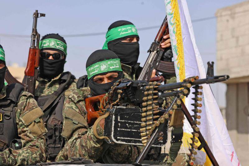 Le Hamas condamne à mort six hommes pour 