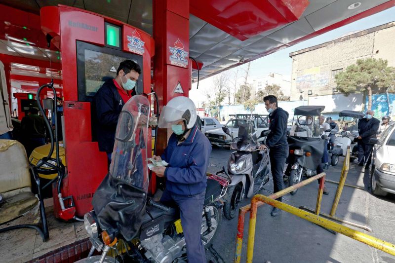 L’Iran peine à relancer sa distribution de carburant après une cyberattaque