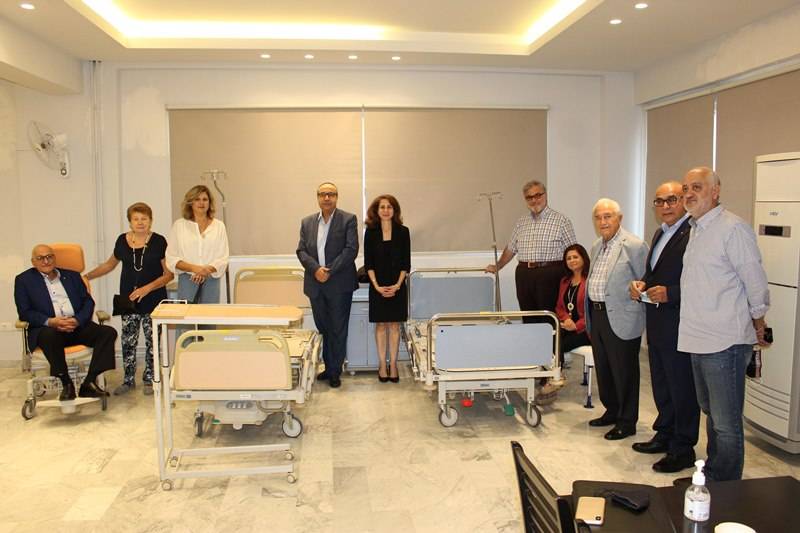 Le Rotary meuble une chambre pour les patients du 3e âge à l’hôpital Dar es-Salam